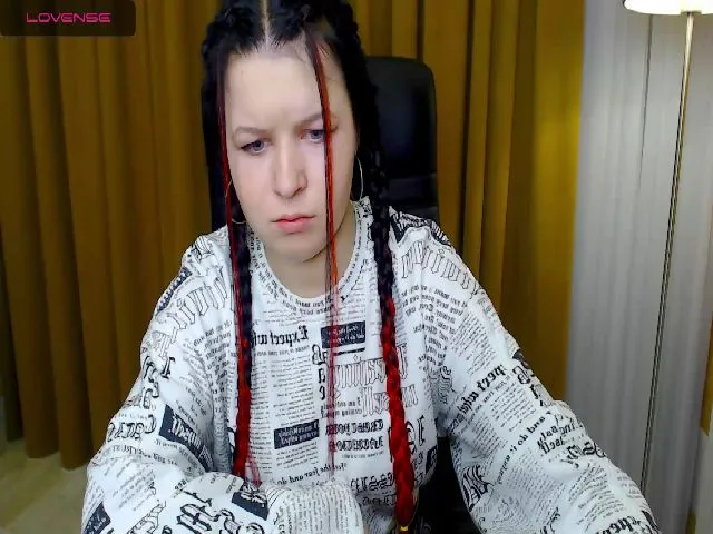 Live sex webcam photo for ArminaFoks #272372454