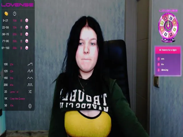 Live sex webcam photo for ArminaFoks #272400583