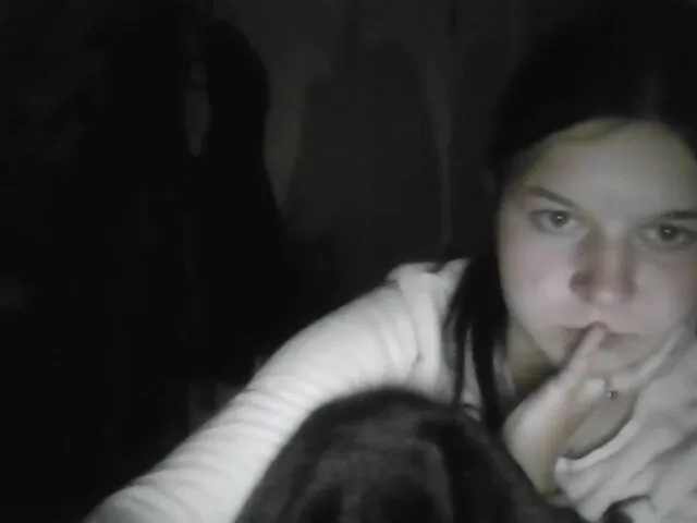 Live sex webcam photo for ArminaFoks #273506541