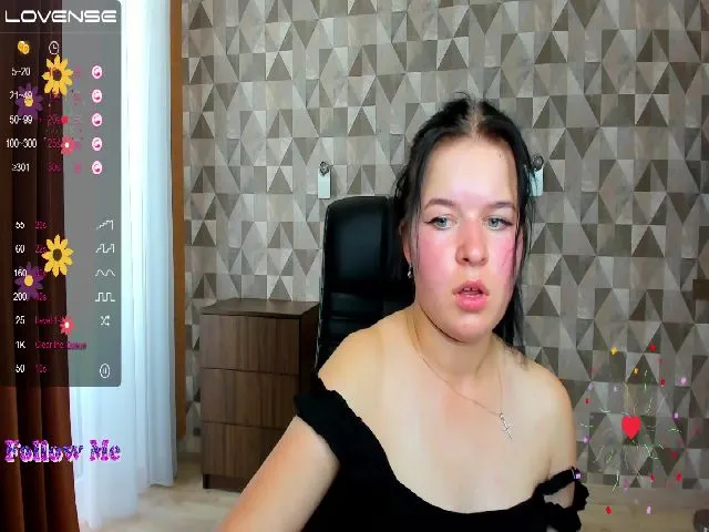 Live sex webcam photo for ArminaFoks #273728275