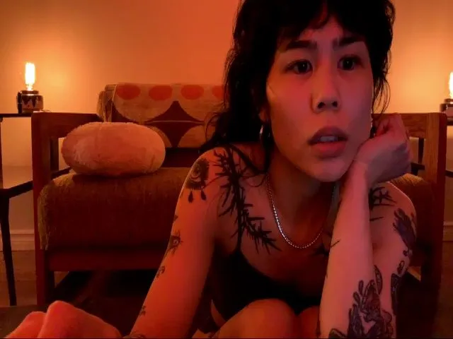 Live sex webcam photo for ArousingAlice #272406206