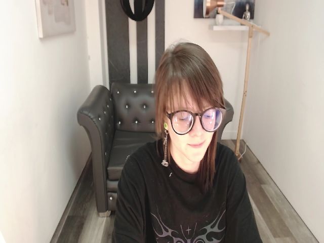 Live sex webcam photo for Arya_stark_ #272755285