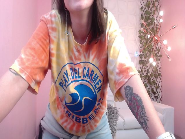 Live sex webcam photo for Arya_stark_ #272919292