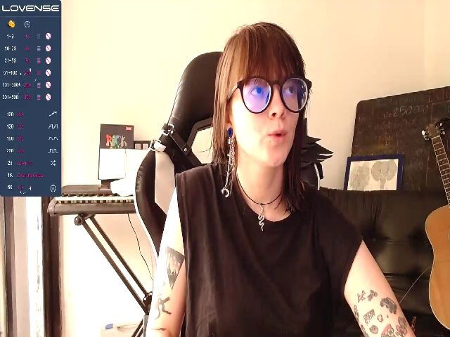 Live sex webcam photo for Arya_stark_ #273461193