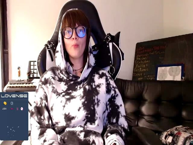 Live sex webcam photo for Arya_stark_ #273613471