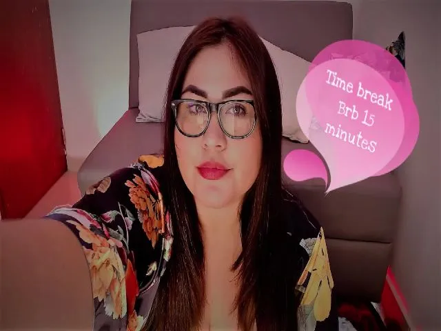 Live sex webcam photo for Aryathompson #272429161