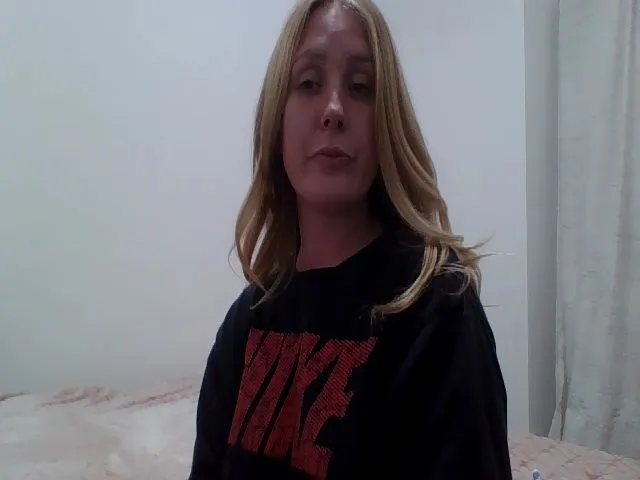 Live sex webcam photo for Ashley1844 #271973826