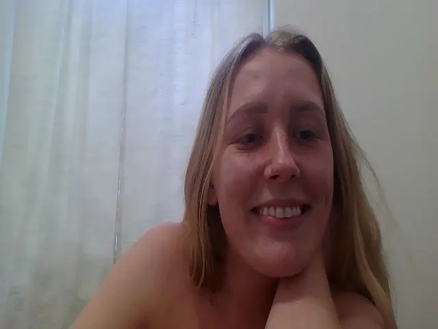 Live sex webcam photo for Ashley1844 #272180849
