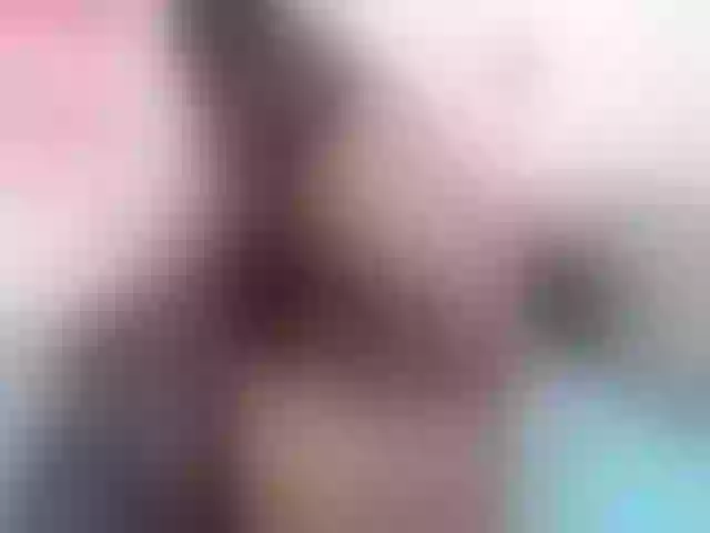 Live sex webcam photo for AshleyKristel #272115248