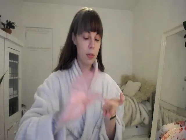 Live sex webcam photo for AshleyTea #272317939