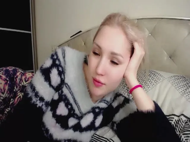 Live sex webcam photo for Ashley_cutie_ #271874254