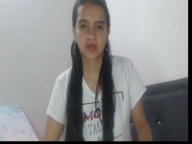 Live sex webcam photo for Ashley_hot91 #274199258