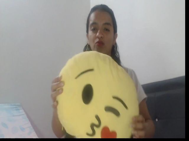 Live sex webcam photo for Ashley_hot91 #274385925