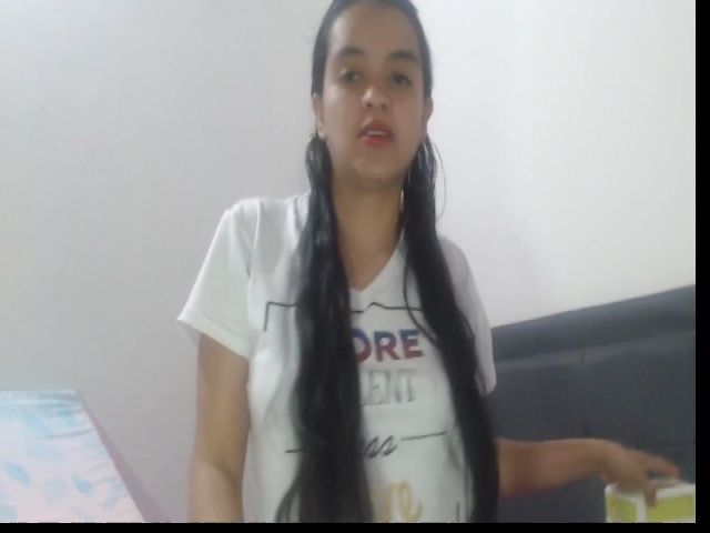 Live sex webcam photo for Ashley_hot91 #274518517