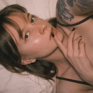 Live sex webcam photo for AshlyPetite #292758191
