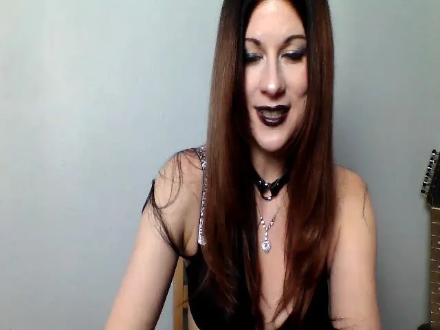 Live sex webcam photo for AshlynSummers #273518668