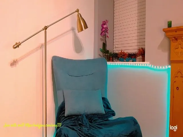 Live sex webcam photo for Asia331 #272994485