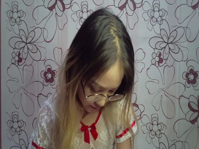 Live sex webcam photo for AsianBabyAni #271919853