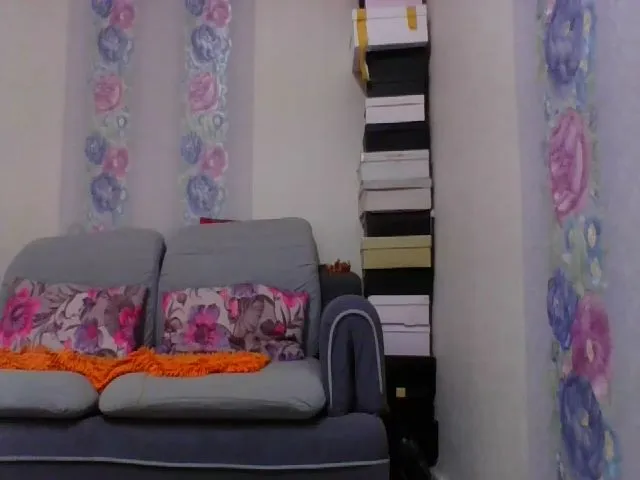 Live sex webcam photo for AsianDoll2000 #272331146