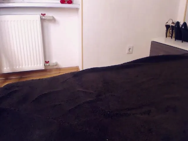 Live sex webcam photo for Asoll77 #271719300