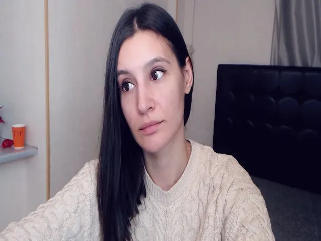 Live sex webcam photo for Asoll77 #271734552