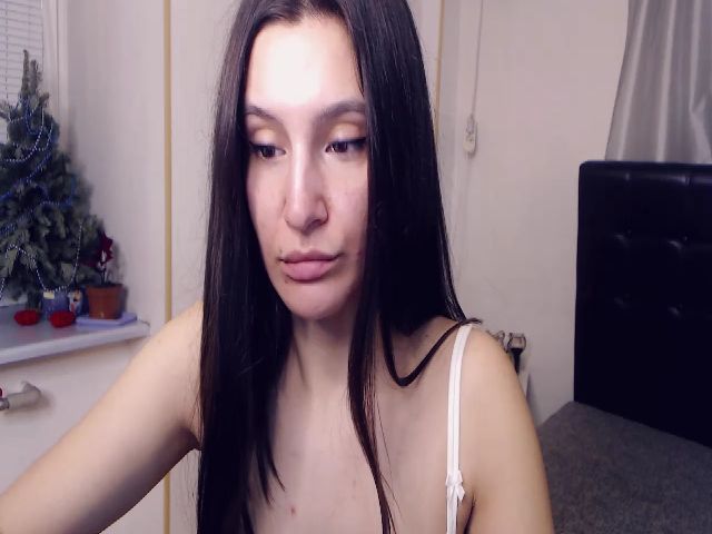 Live sex webcam photo for Asoll77 #271953263