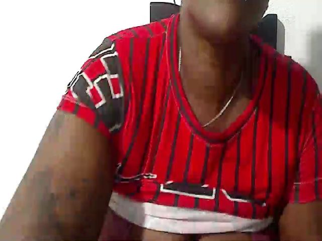 Live sex webcam photo for Assbigxhot9 #271869022