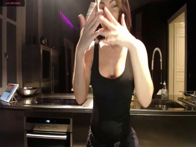 Live sex webcam photo for AstekAngel #273756825