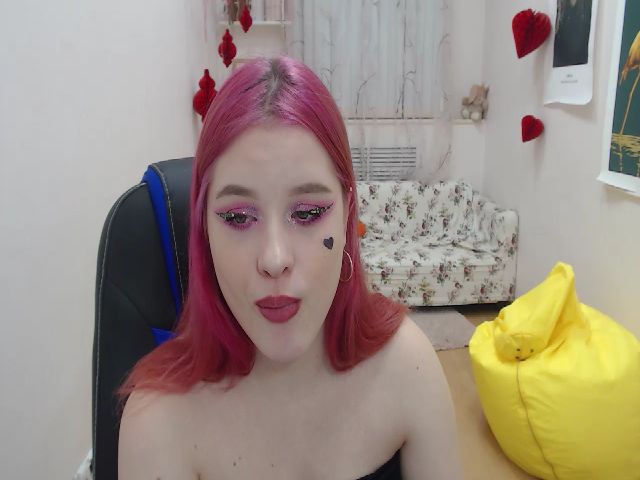 Live sex webcam photo for Astoriaprety #272408777