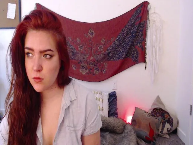 Live sex webcam photo for AthenaLeon #273227188