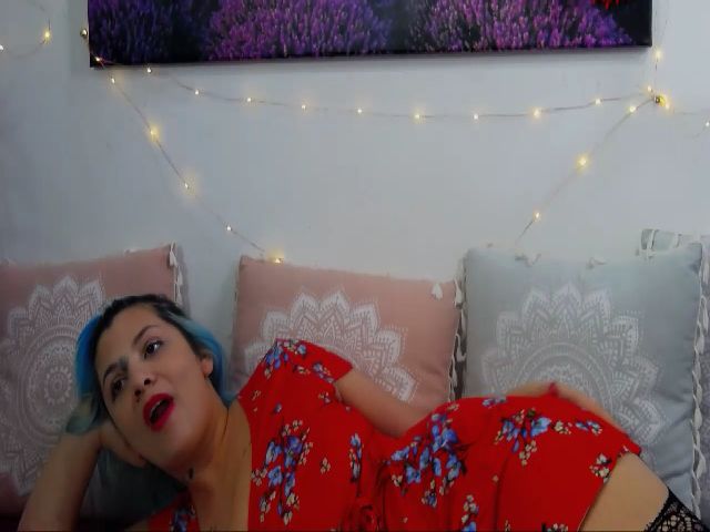 Live sex webcam photo for Atifah #272594956