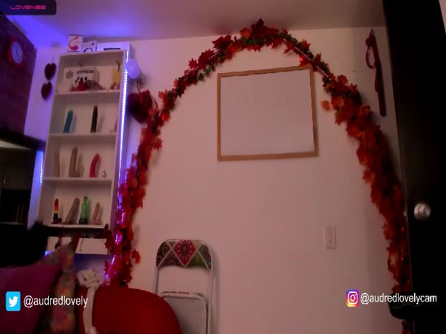 Live sex webcam photo for Audredlovely #271869945