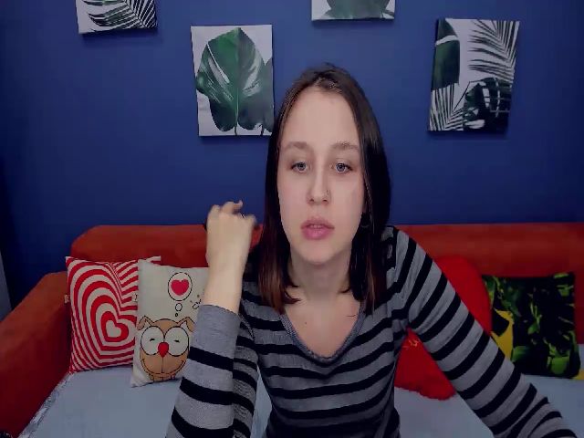 Live sex webcam photo for AudreyPink #271699252