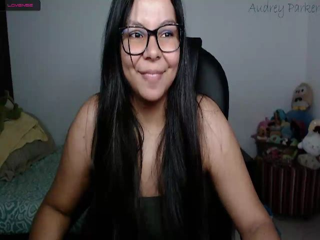 Live sex webcam photo for Audreypa #273146075