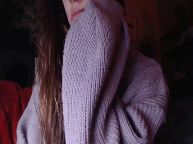 Live sex webcam photo for AudryLikes #273482776