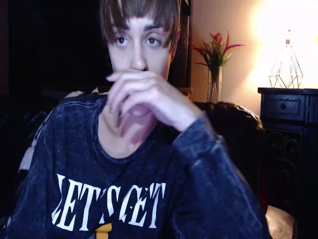 Live sex webcam photo for AudryLikes #273762603