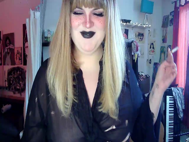 Live sex webcam photo for Aurora420 #271867082