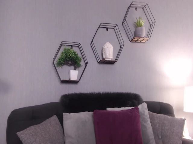 Live sex webcam photo for AuroraXSky #272661823