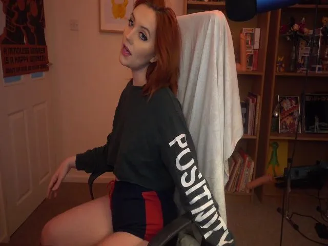 Live sex webcam photo for AutomicBlue #272094724