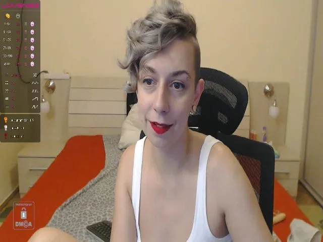 Live sex webcam photo for AutumnOpal #274027389