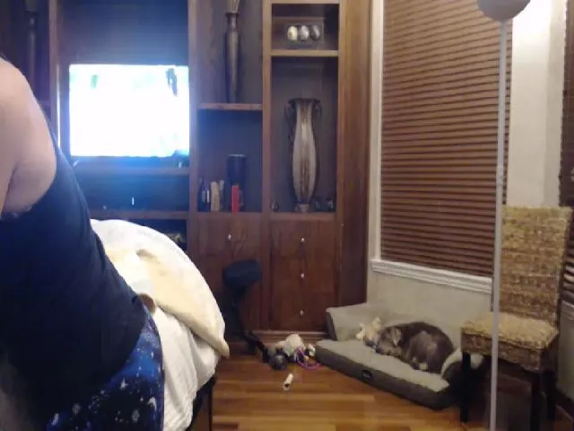 Live sex webcam photo for Autumn_Blonde #272670092