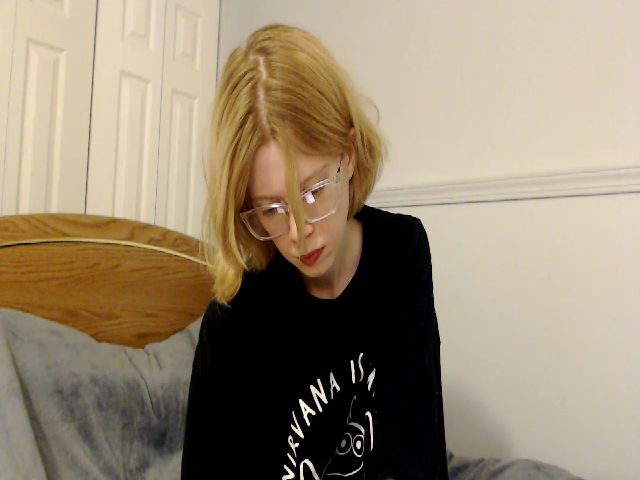 Live sex webcam photo for Ava_Max #272207963