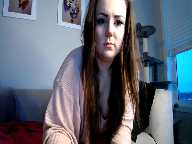 Live sex webcam photo for AveriRose #271971977