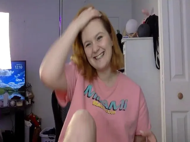Live sex webcam photo for Avery_Doll #271804075