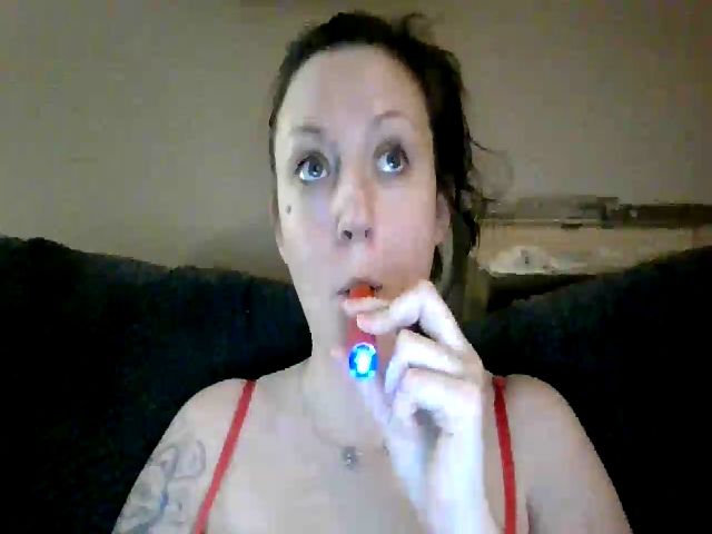 Live sex webcam photo for Averyxx #272937846