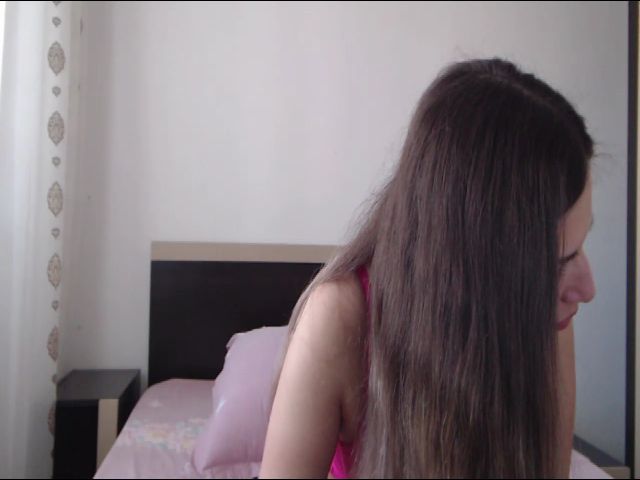 Live sex webcam photo for AylinBB #272896142