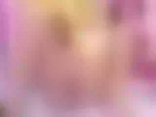 Live sex webcam photo for Aziacollens98 #273167611