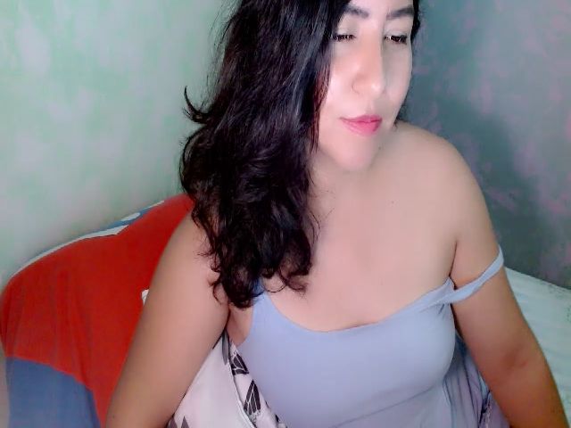 Live sex webcam photo for Azuhky #271797710