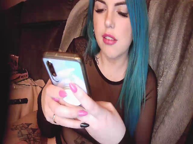 Live sex webcam photo for BBlue_bird #273533706