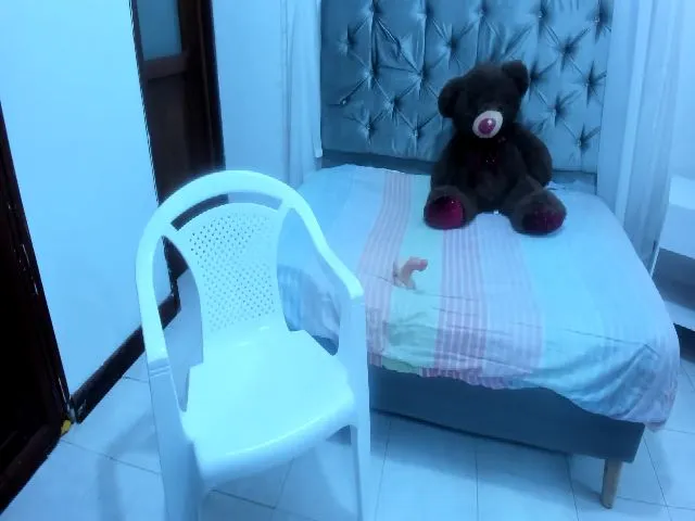 Live sex webcam photo for BIG_ASS_SWEET #273509580